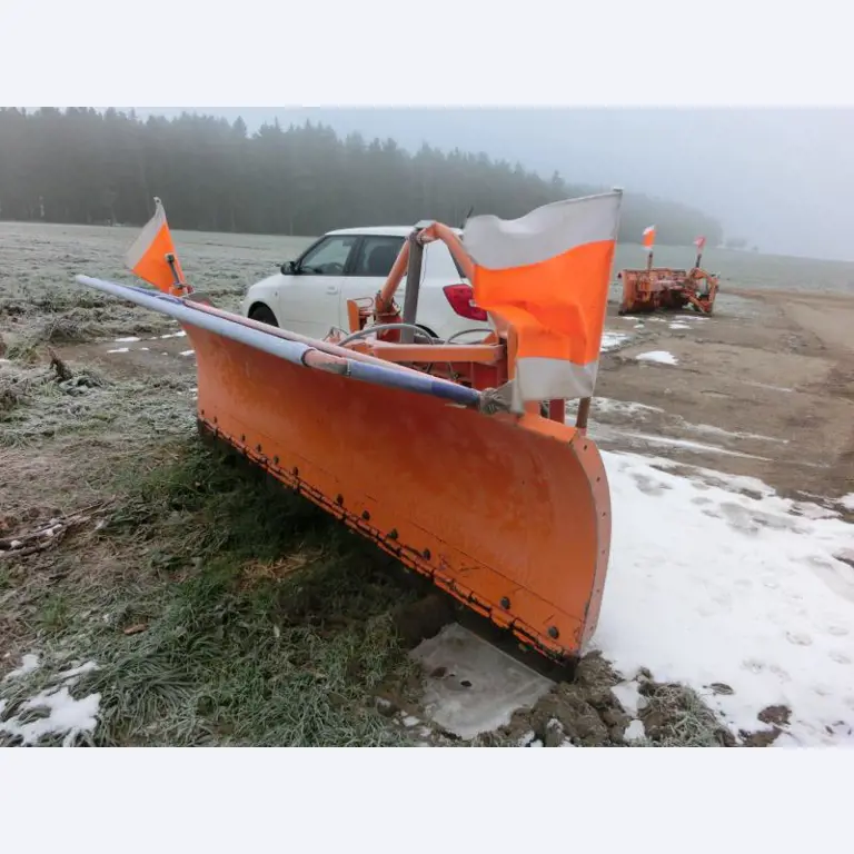Lamborghini-4-wheel-tractor-2