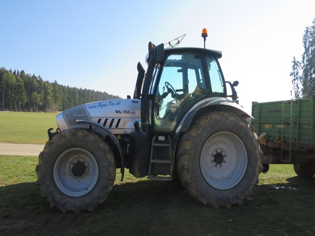 Lamborghinijev traktor s pogonom na vsa kolesa-2