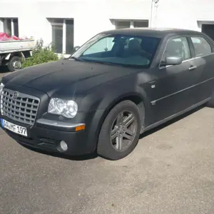 car Chrysler 300 CRD