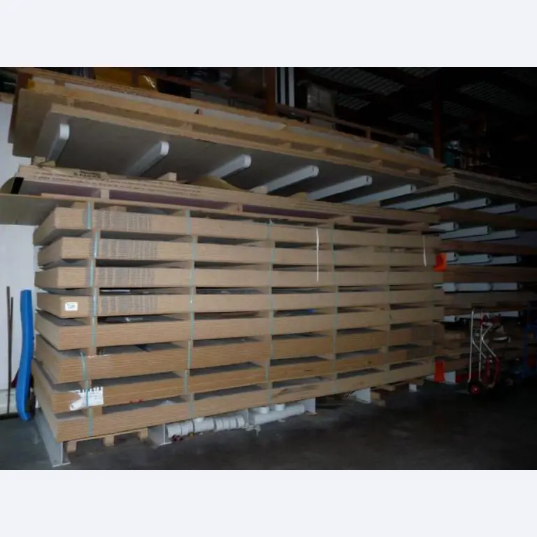 Ladenbau Ganter GmbH<br>Ateliers de menuiserie, construction métallique
-1