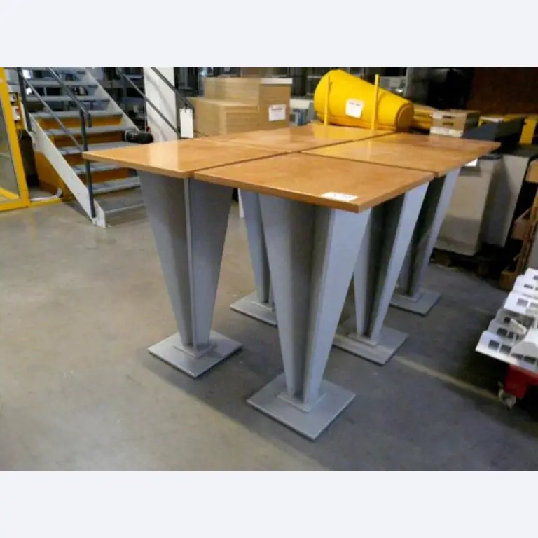 Ladenbau Ganter GmbH<br>Schreinerwerkstätten, Metallbau
-1