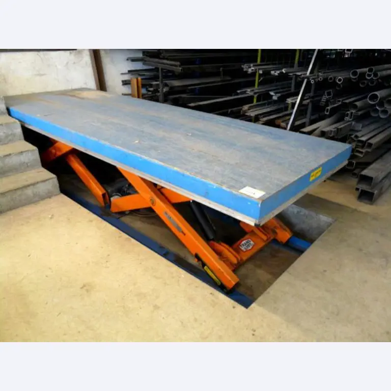 Ladenbau Ganter GmbH<br>Schreinerwerkstätten, Metallbau
-1