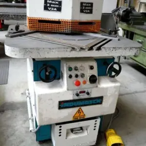 Ausklinkmaschine Indumasch VA 200/6 K