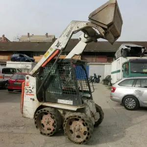 Kompaktlader Bobcat 553