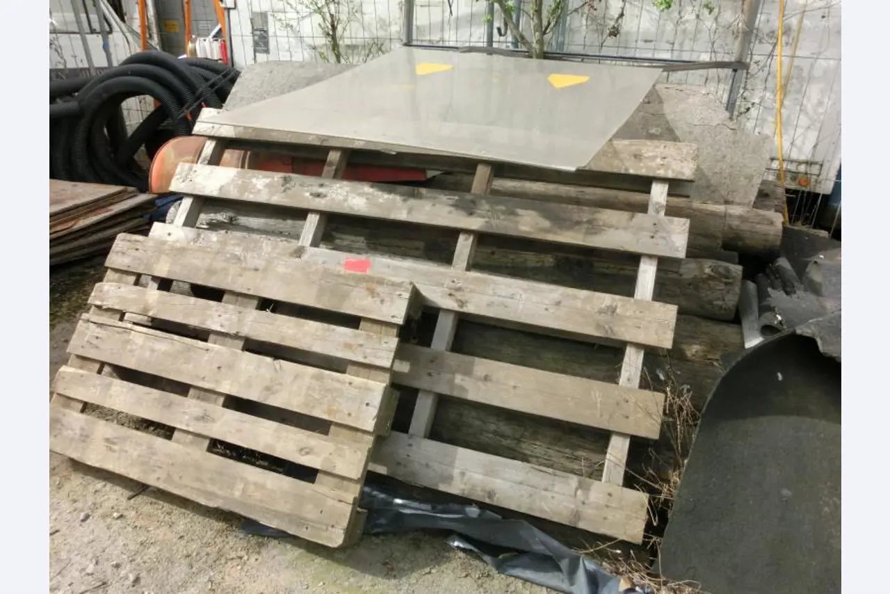 RBA-Abbruch GmbH<br>construction machinery and equipment / vehicle fleet-2