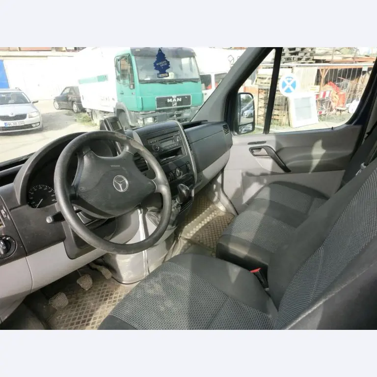 RBA-Abbruch GmbH<br>Gradbeni stroji, gradbena oprema in vozni park-7