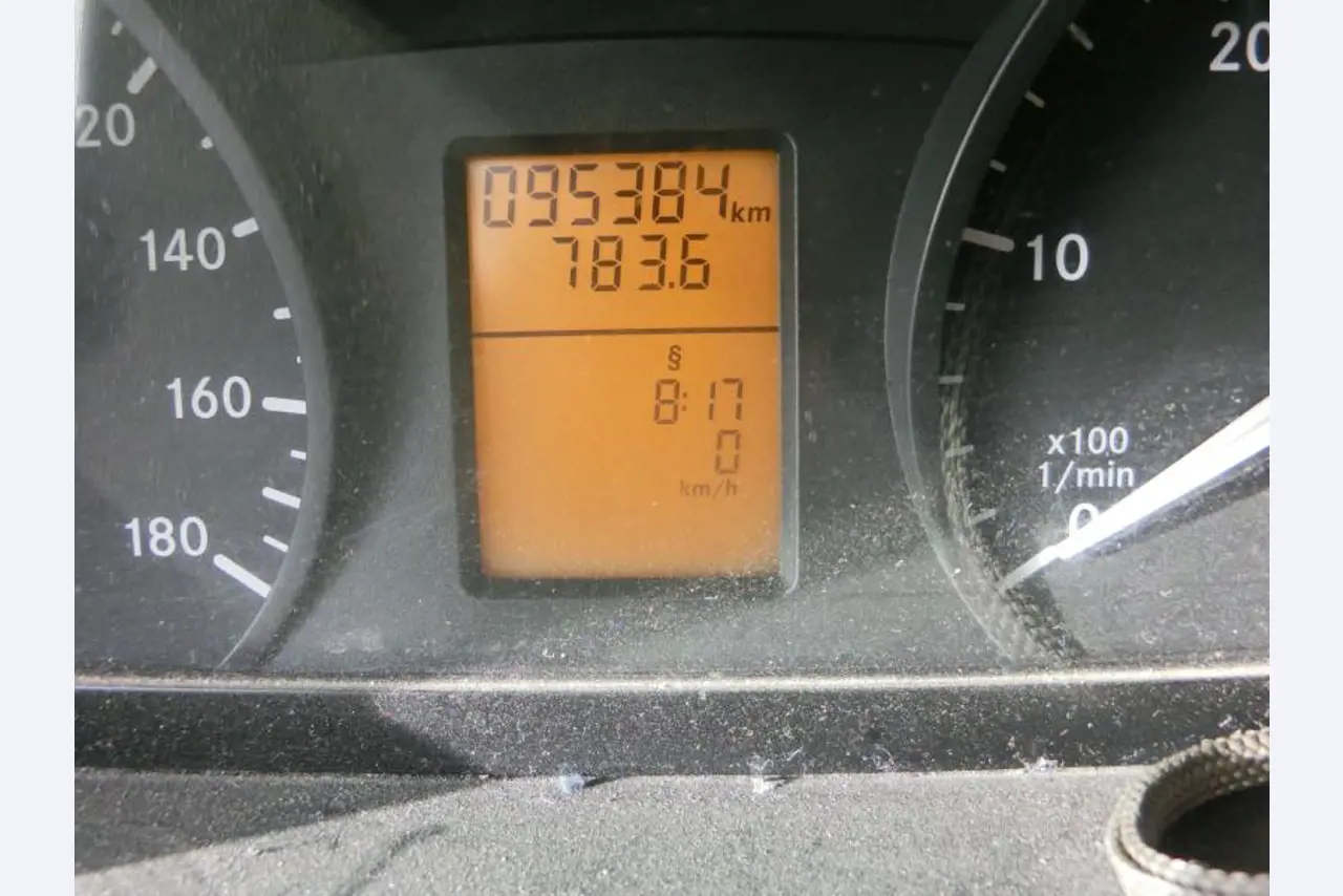 RBA-Abbruch GmbH<br>Gradbeni stroji, gradbena oprema in vozni park-9