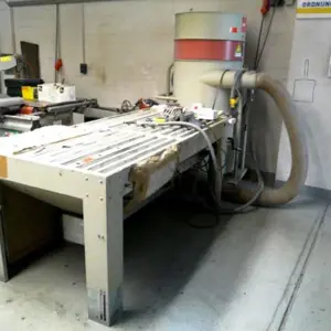 sanding table