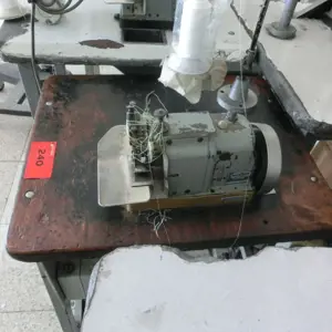 industrial sewing machine Merrow 70-D3B