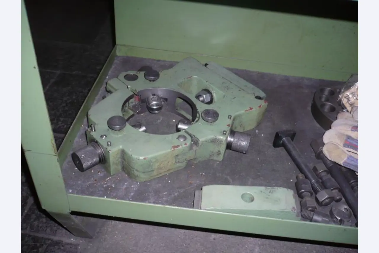 SG Maschinenbau GmbH<br>(successeur de <br>WÖRNER Präz.-Bohrmaschinen VS-Schwenningen)-3