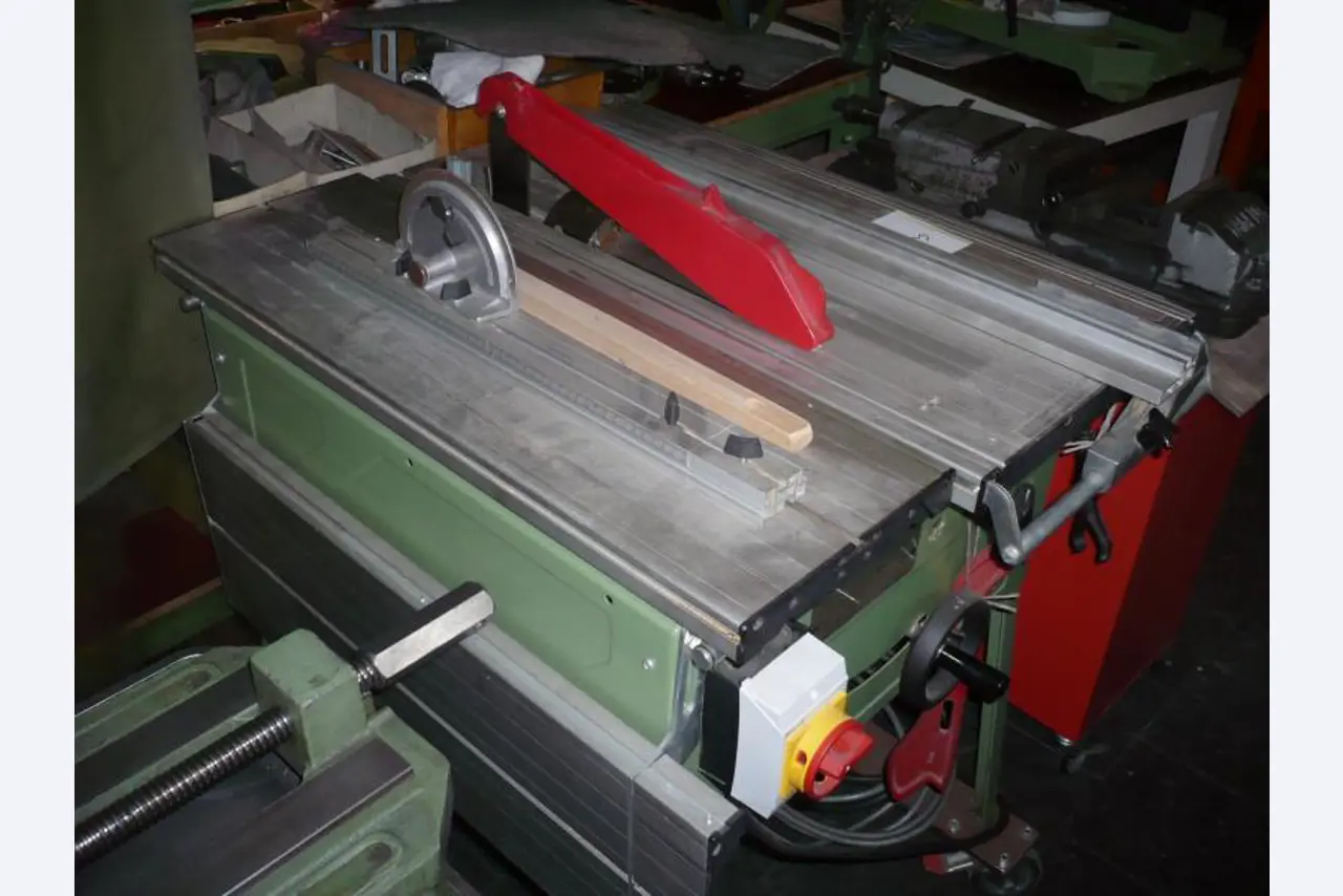 SG Maschinenbau GmbH<br>(Nachfolgefirma der <br>WÖRNER Präz.-Bohrmaschinen VS-Schwenningen)-2