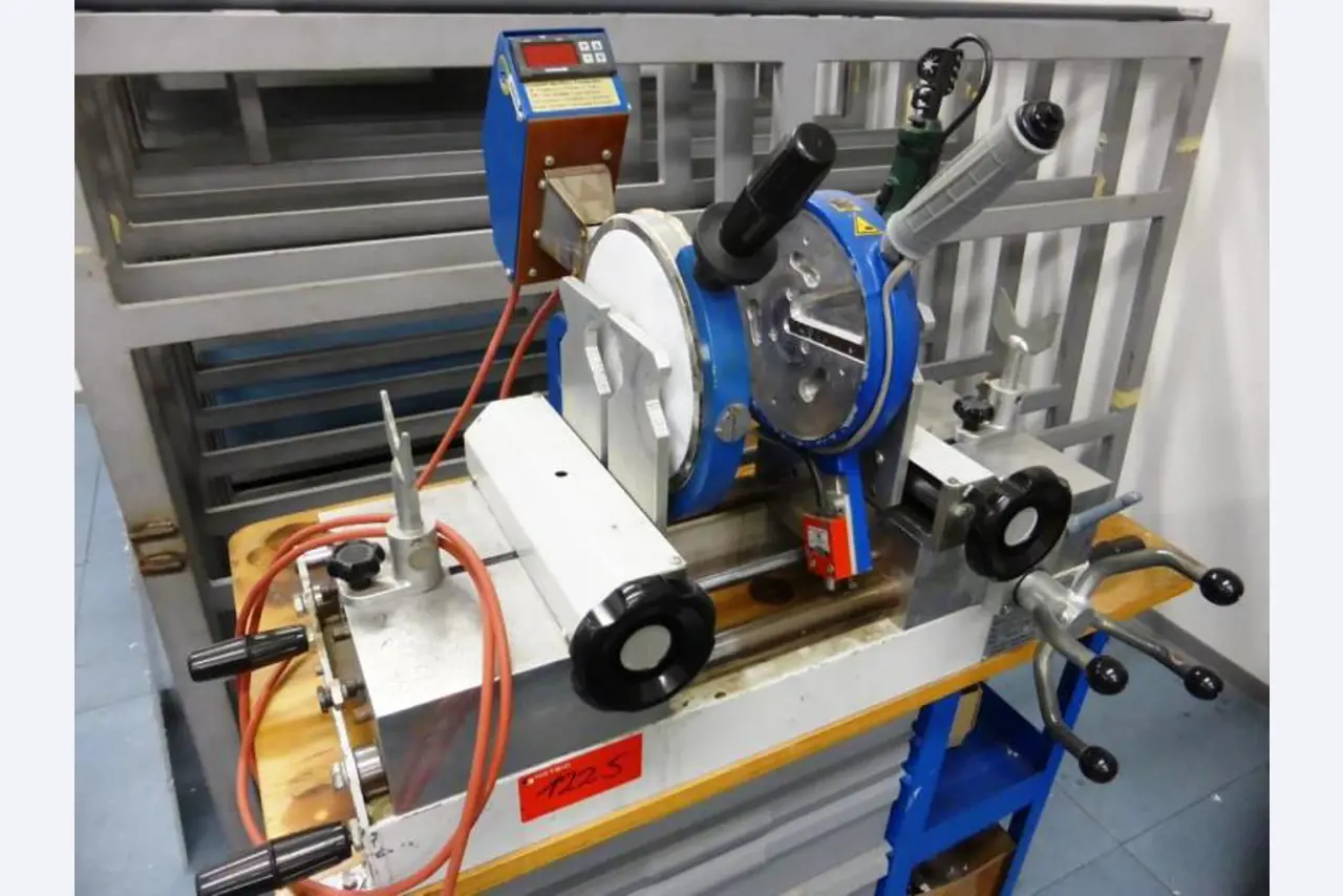 machinery and operating and business equipment for plastic processing-2