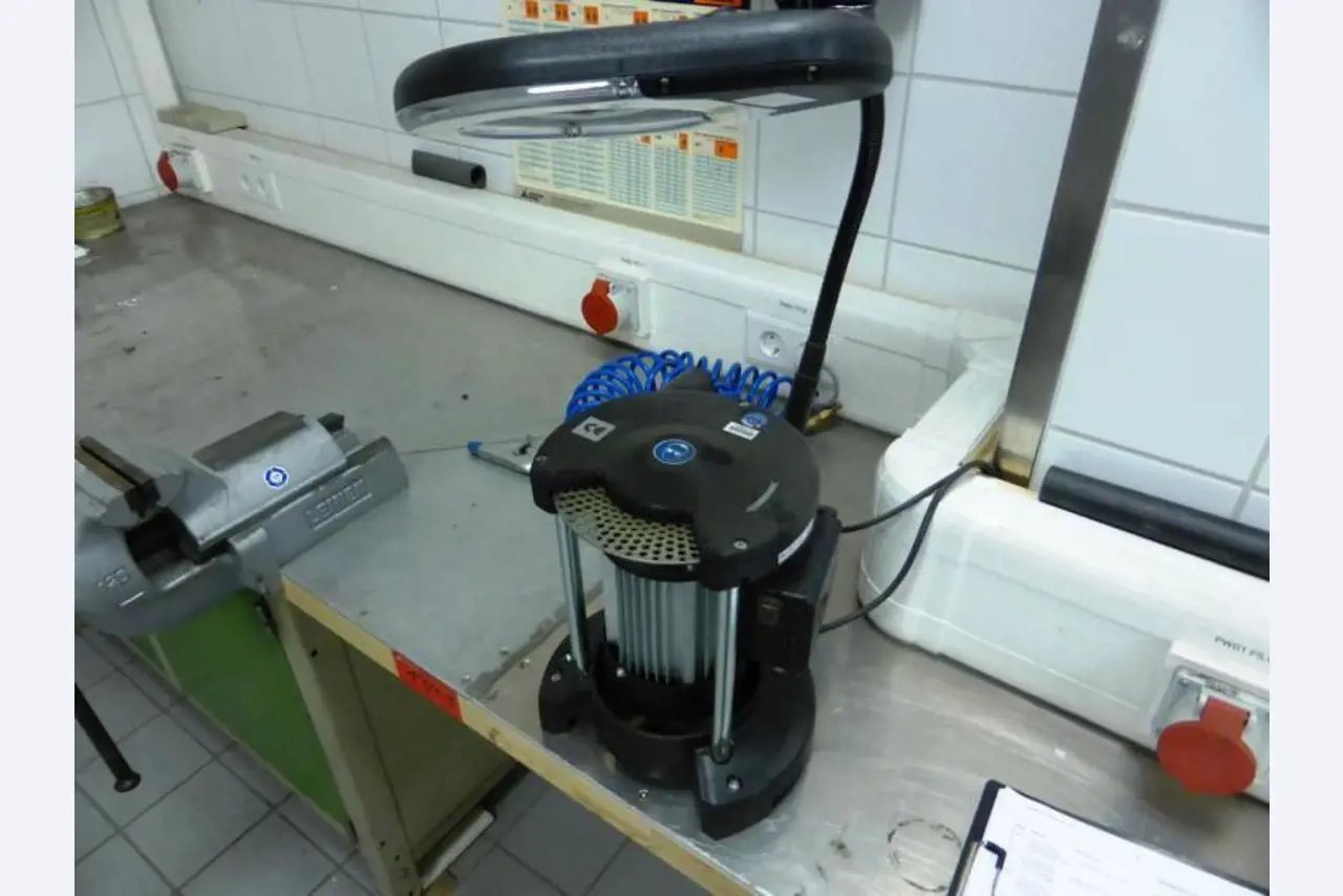 machinery and operating and business equipment for plastic processing-2