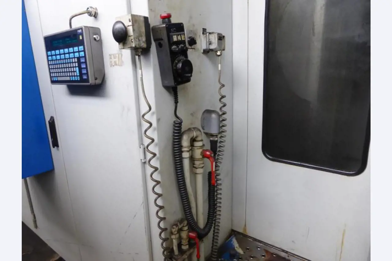 metal processing machines of a manufacturer for propulsion technology-9