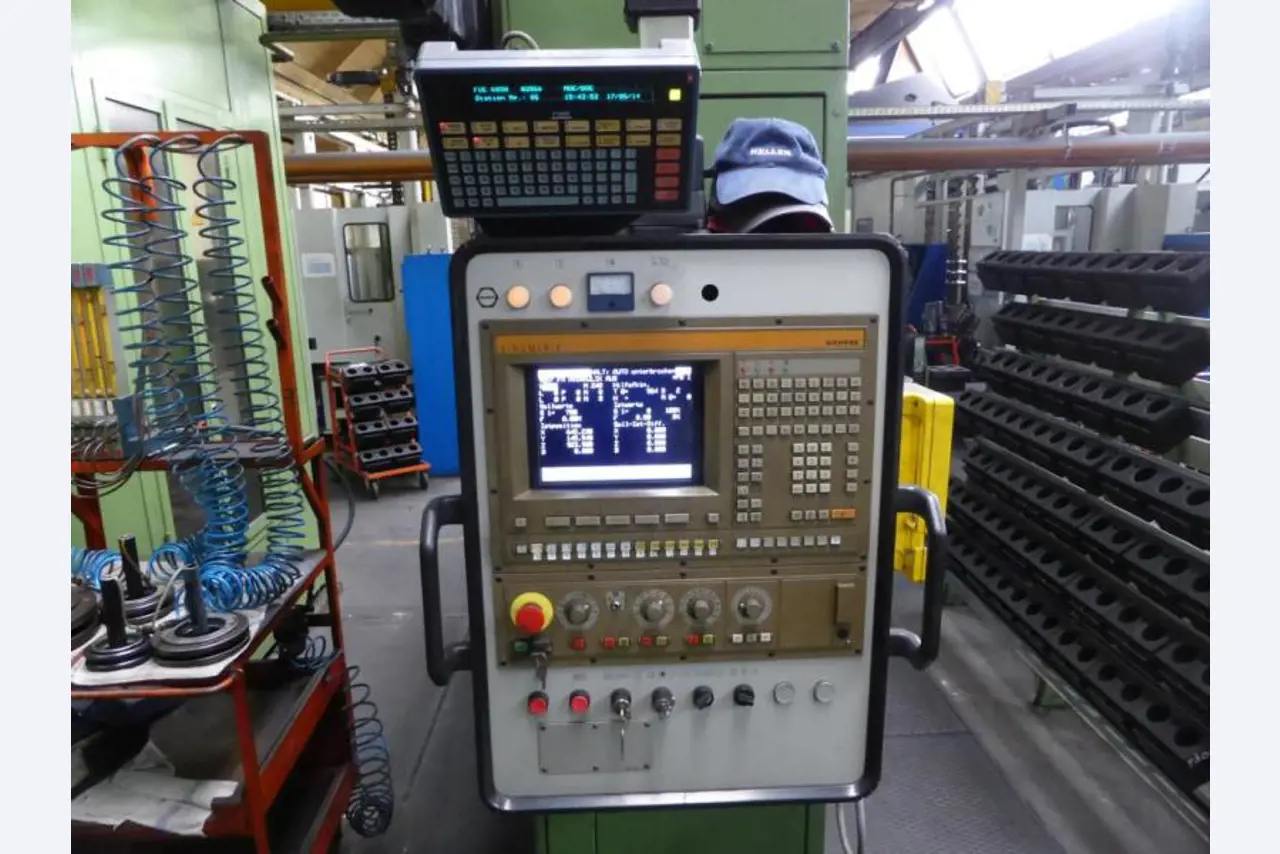 metal processing machines of a manufacturer for propulsion technology-13