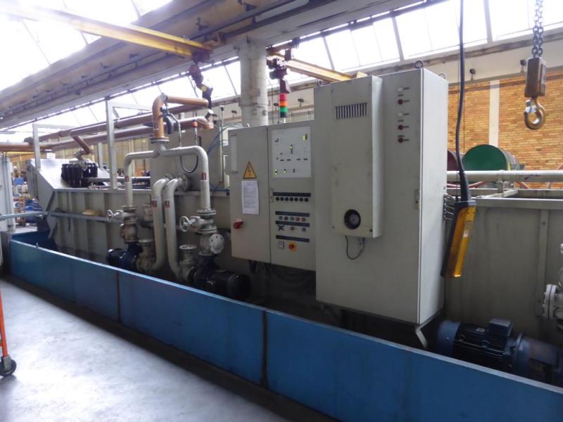 Machines d'usinage des métaux d'un fabricant de techniques d'entraînement-6