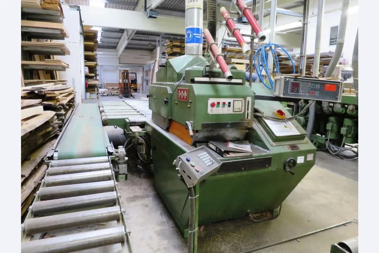 FIKOMO GmbH (ehem. Kornmüller Küchen)-1