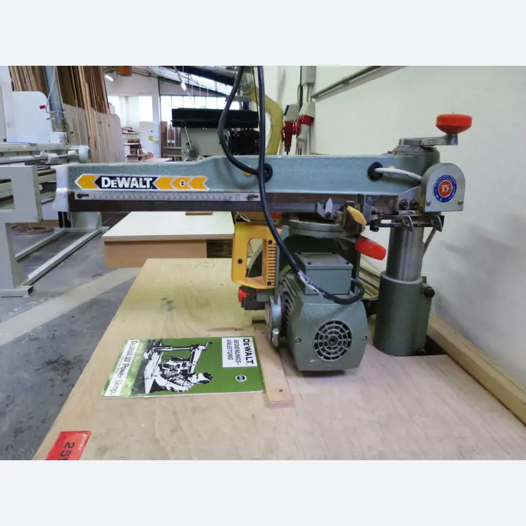 FIKOMO GmbH (ehem. Kornmüller Küchen)-1