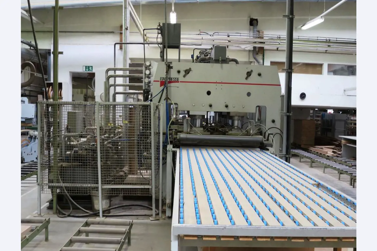 FIKOMO GmbH (ehem. Kornmüller Küchen)-11