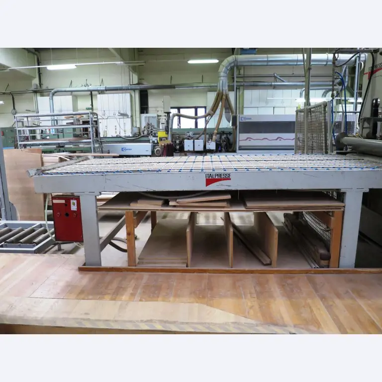 FIKOMO GmbH (ehem. Kornmüller Küchen)-12