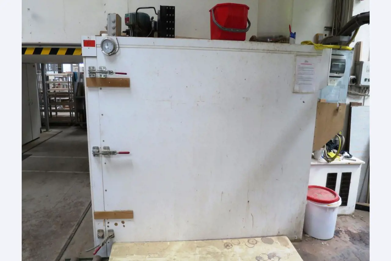 FIKOMO GmbH (ehem. Kornmüller Küchen)-2