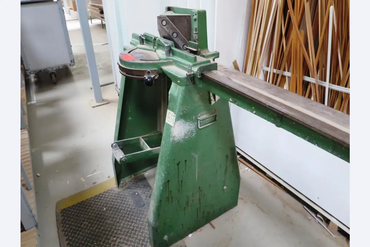 FIKOMO GmbH (ehem. Kornmüller Küchen)-1