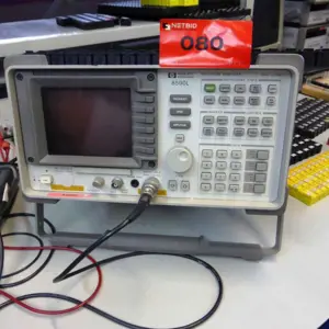 Spectrum-Analyzer HP 8590 L