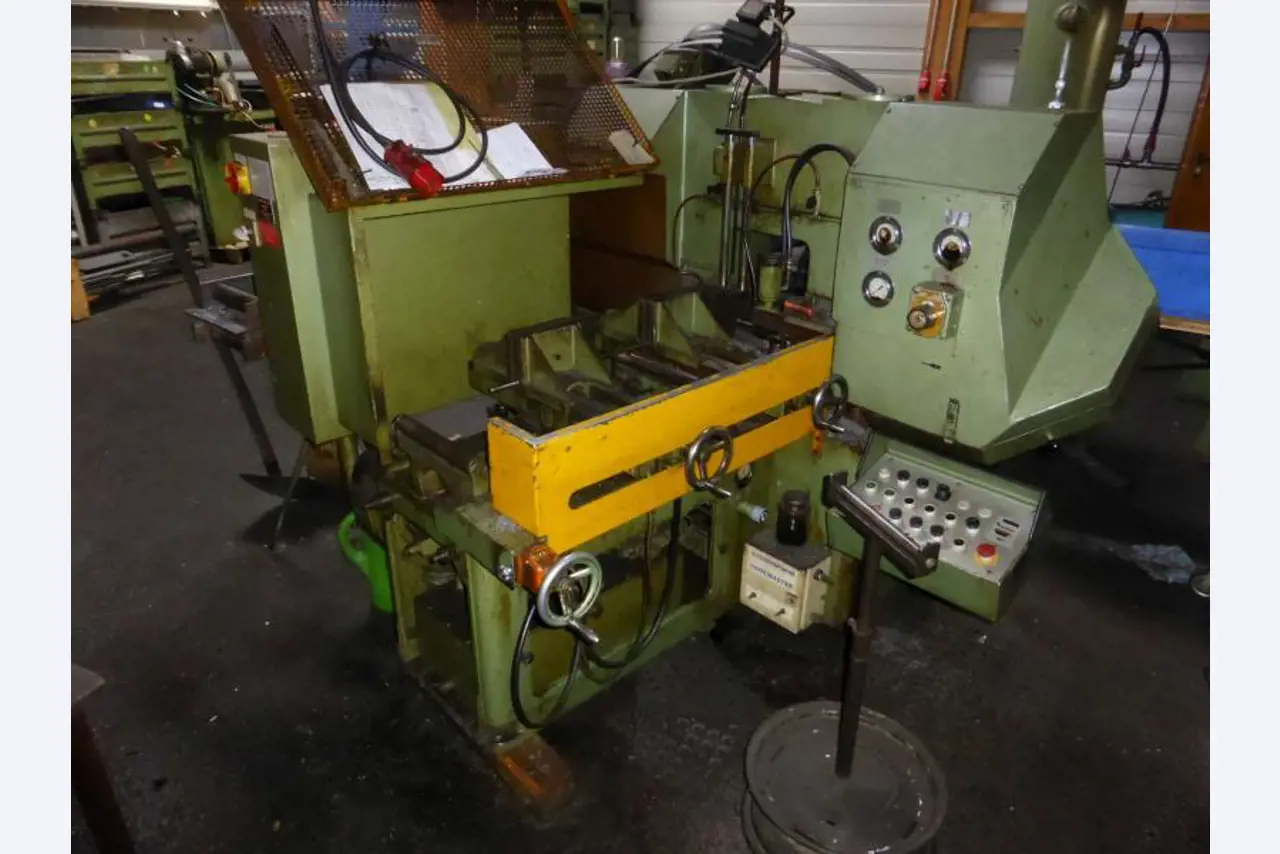 Solar production company in East Germany-1