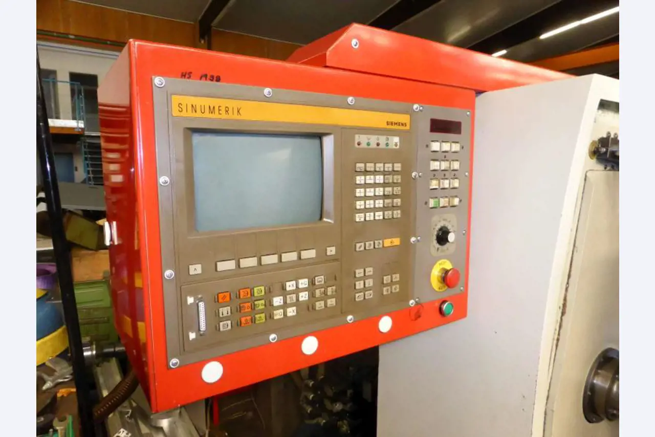 Solar production company in East Germany-3