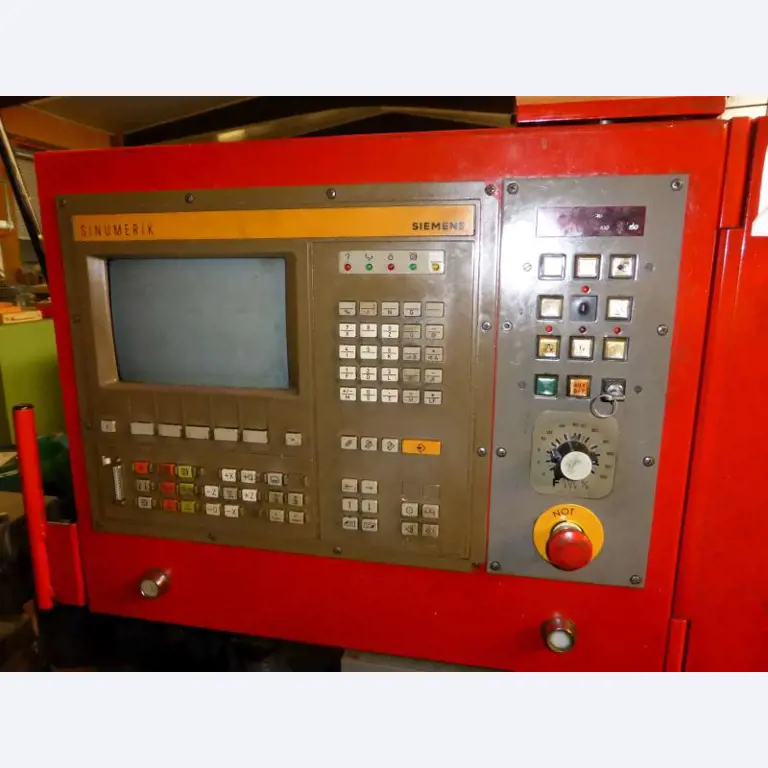 Solar production company in East Germany-3