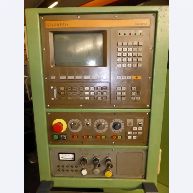 Solar production company in East Germany-3