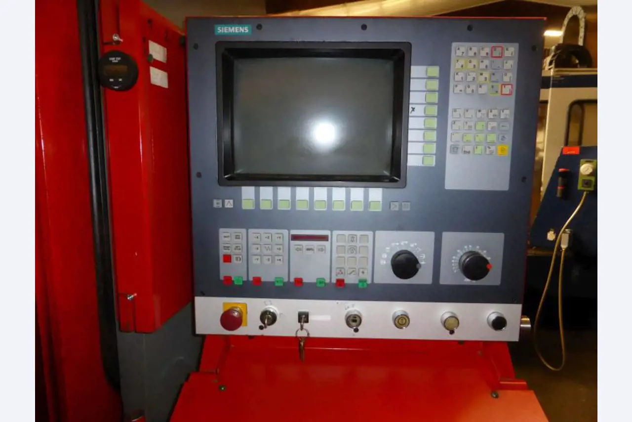 Solar production company in East Germany-2