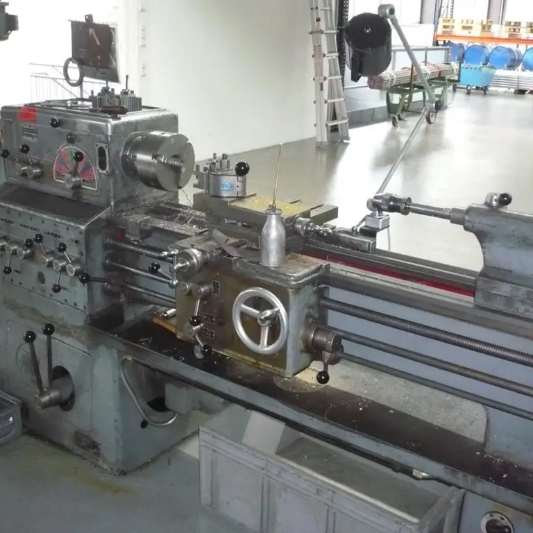 L and Z lathe Meuser