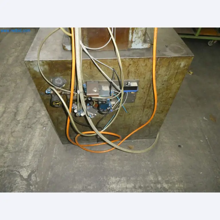 Gereedschapswerktuigen en ponsmachines, persen en toebehoren-8