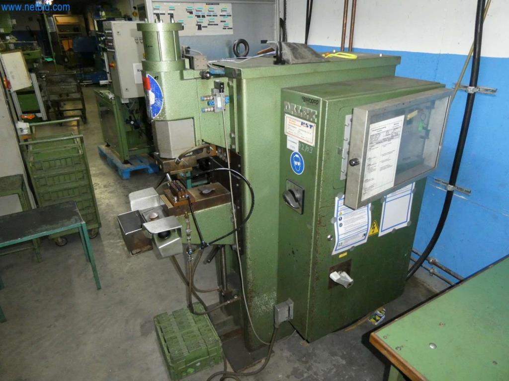 Máquinas-herramienta y punzonadoras, prensas y accesorios-10