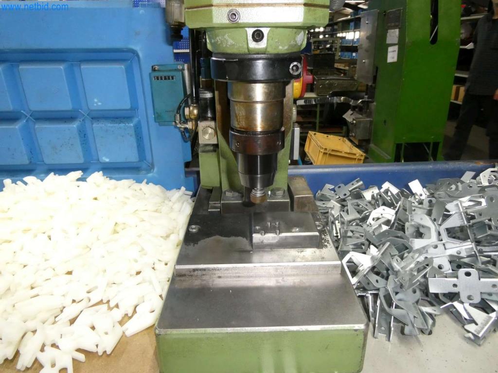 Werkzeug- und Stanzmaschinen, Pressen und Zubehör-5