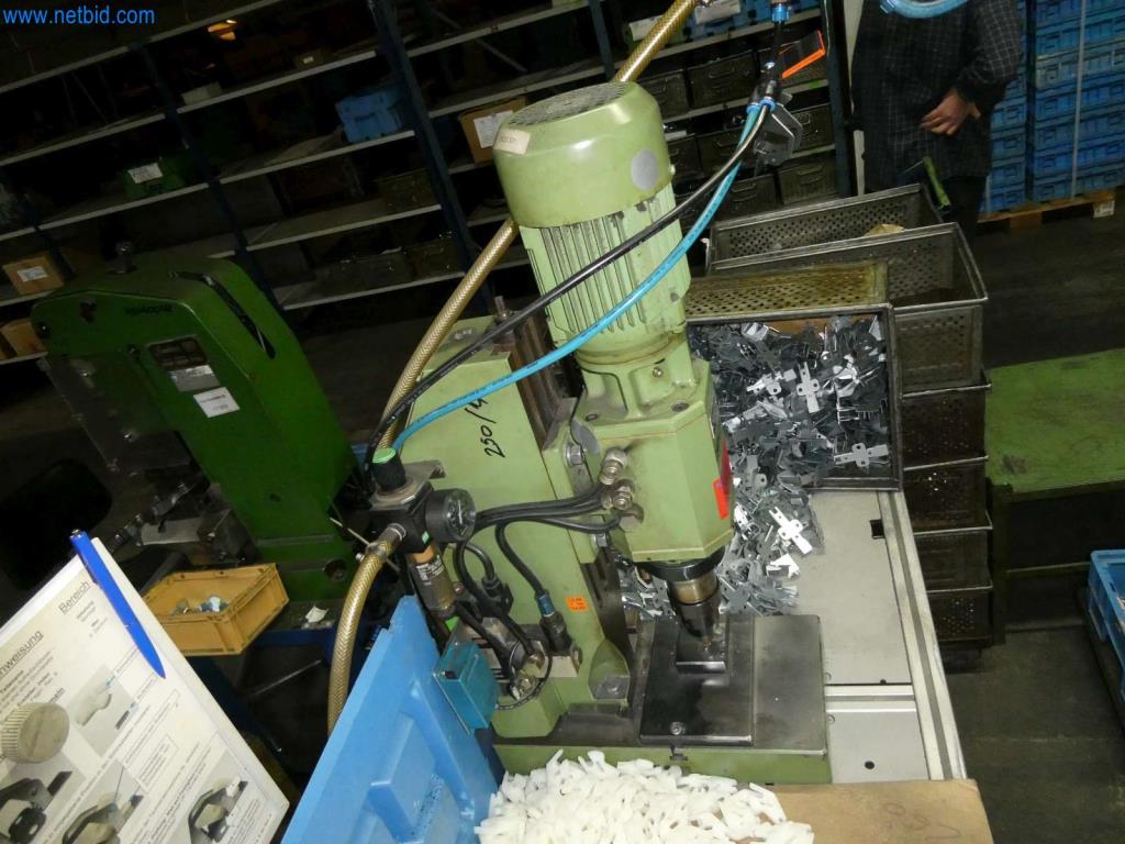 Werkzeug- und Stanzmaschinen, Pressen und Zubehör-6