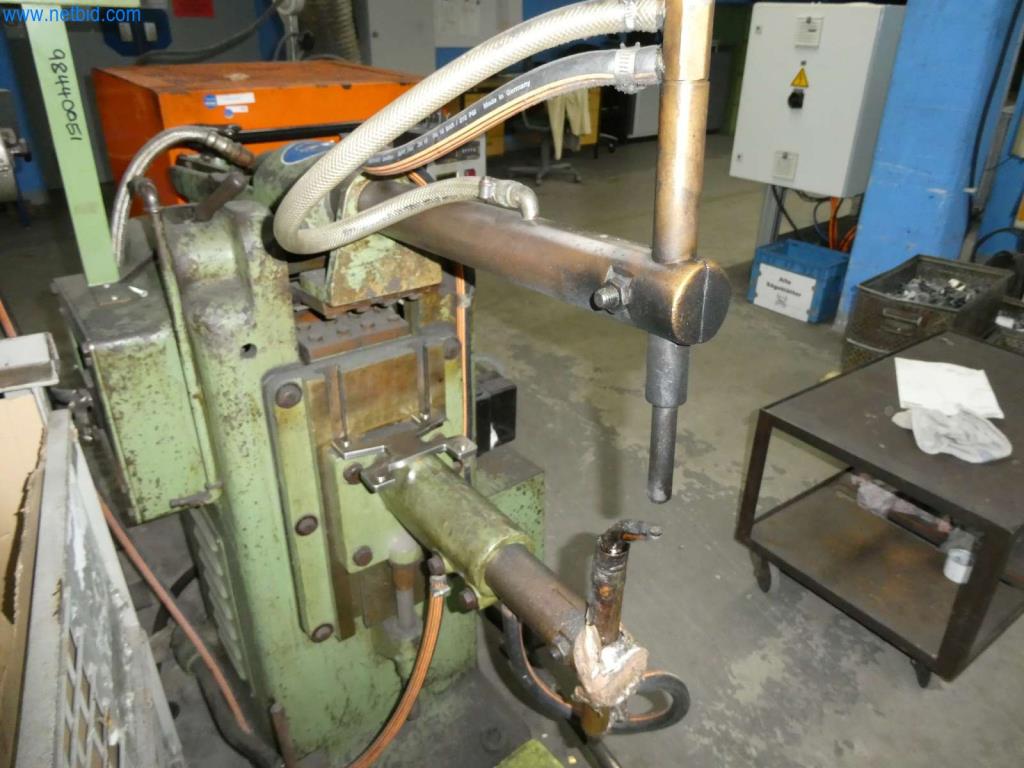Máquinas-herramienta y punzonadoras, prensas y accesorios-7