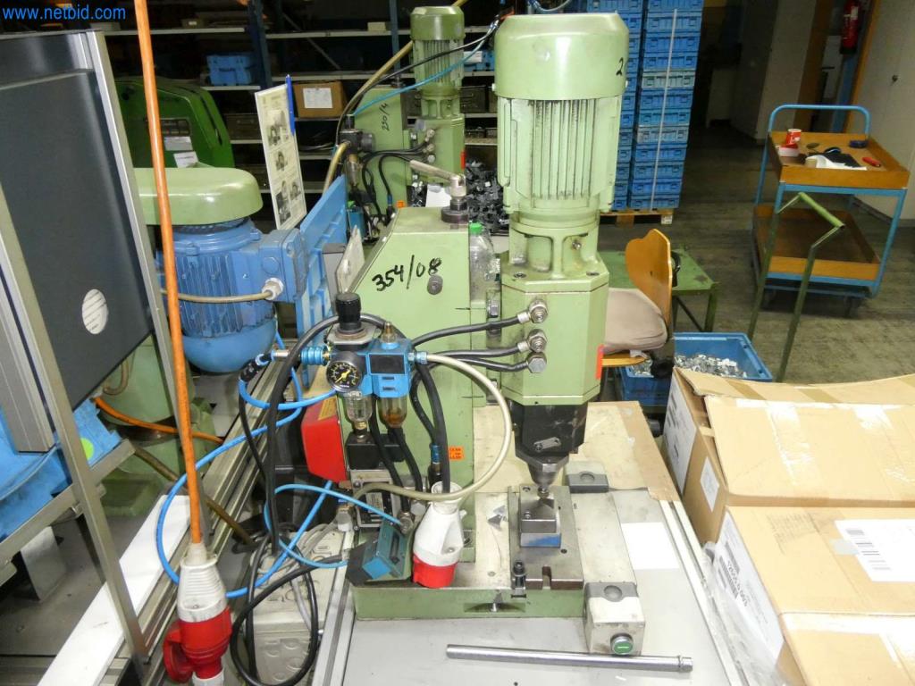 Máquinas-herramienta y punzonadoras, prensas y accesorios-7