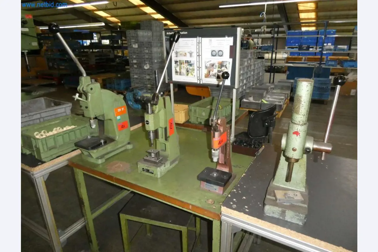 Gereedschapswerktuigen en ponsmachines, persen en toebehoren-1