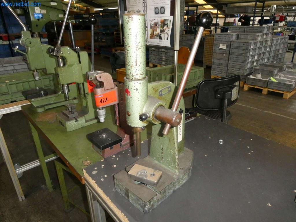 Werkzeug- und Stanzmaschinen, Pressen und Zubehör-3