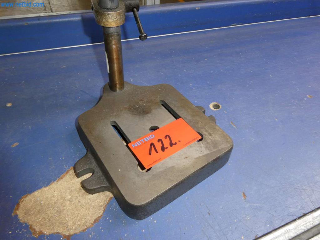 Obrabiarki i wykrawarki, prasy i akcesoria-3