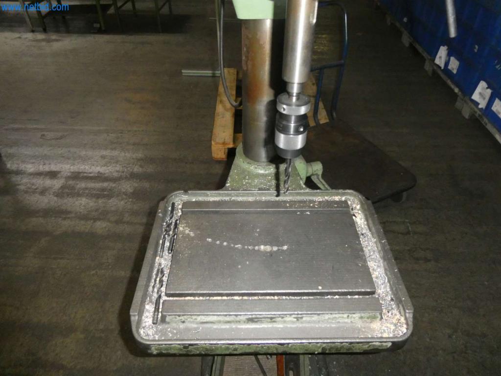 Werkzeug- und Stanzmaschinen, Pressen und Zubehör-10