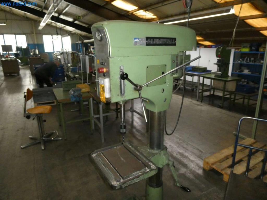 Werkzeug- und Stanzmaschinen, Pressen und Zubehör-3