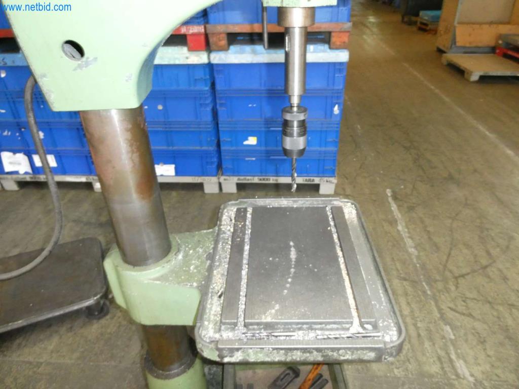 Werkzeug- und Stanzmaschinen, Pressen und Zubehör-7