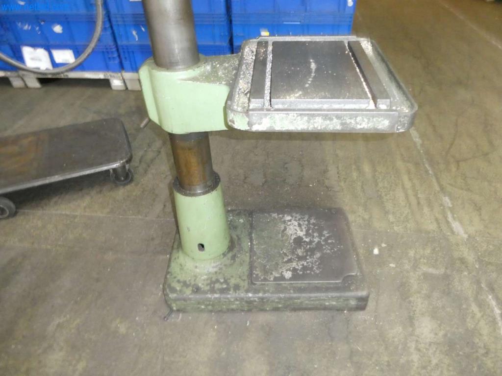 Werkzeug- und Stanzmaschinen, Pressen und Zubehör-8