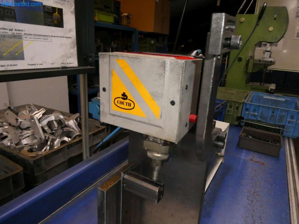 Obráběcí a děrovací stroje, lisy a příslušenství-2