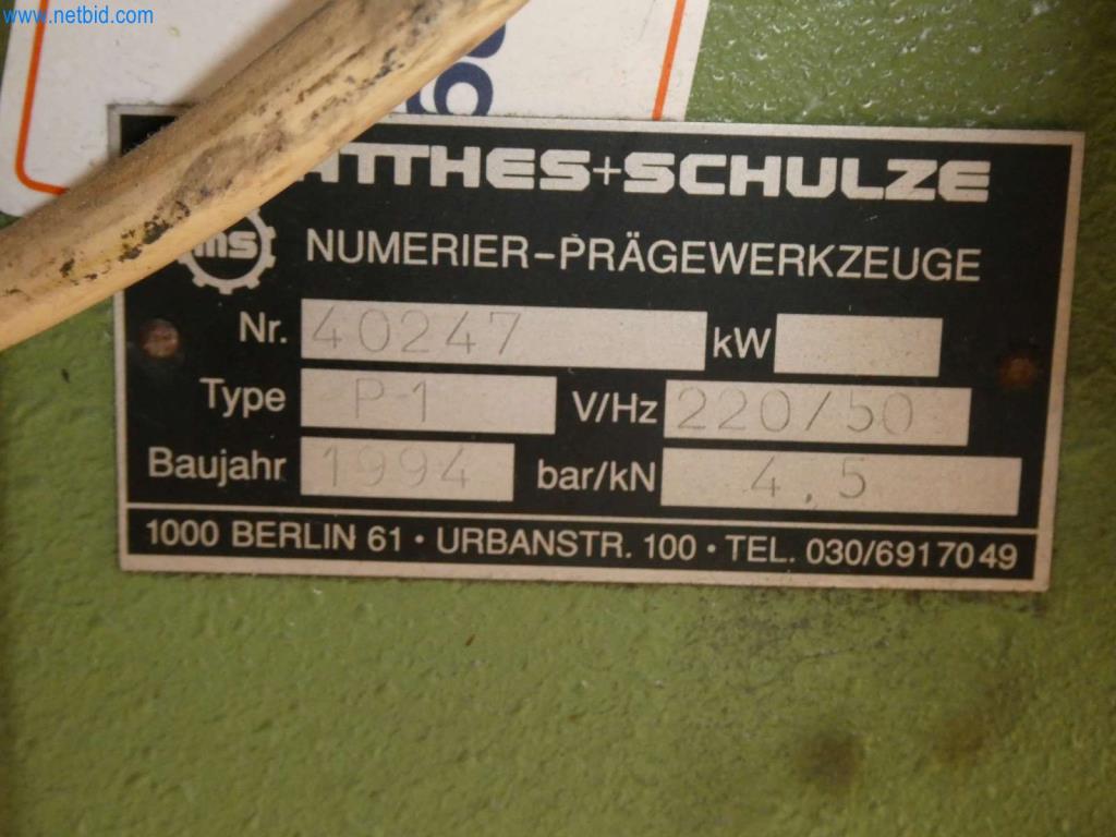 Obrabiarki i wykrawarki, prasy i akcesoria-4