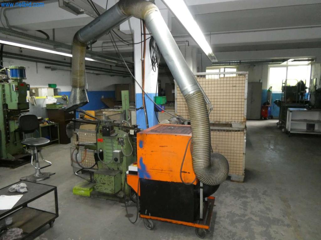 Obráběcí a děrovací stroje, lisy a příslušenství-1