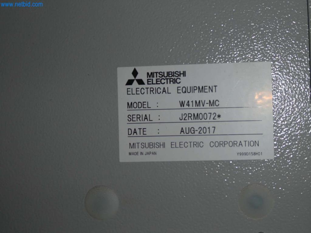 Obrabiarki i wykrawarki, prasy i akcesoria-15